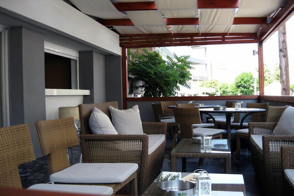 Aparthotel Mimosa